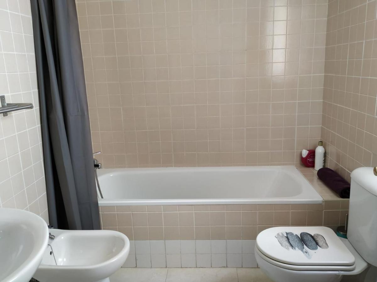 Atico De 1 Dormitorio En Pleno Centro Con Parking Ayamonte Dış mekan fotoğraf