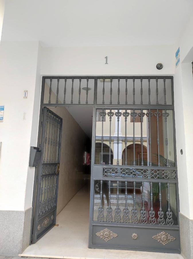 Atico De 1 Dormitorio En Pleno Centro Con Parking Ayamonte Dış mekan fotoğraf